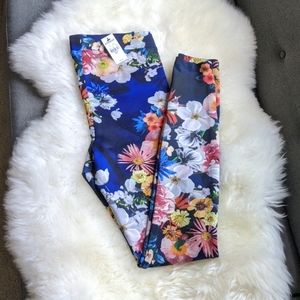 NWT! Express Size 4 Floral Leggings